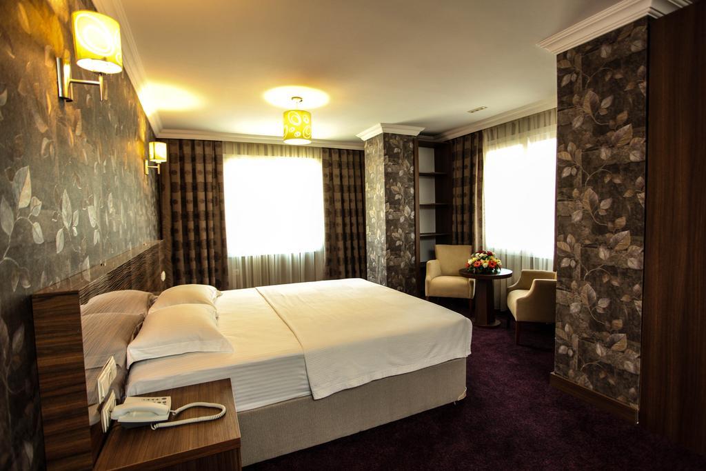 Grand Akcali Otel İskenderun Zewnętrze zdjęcie
