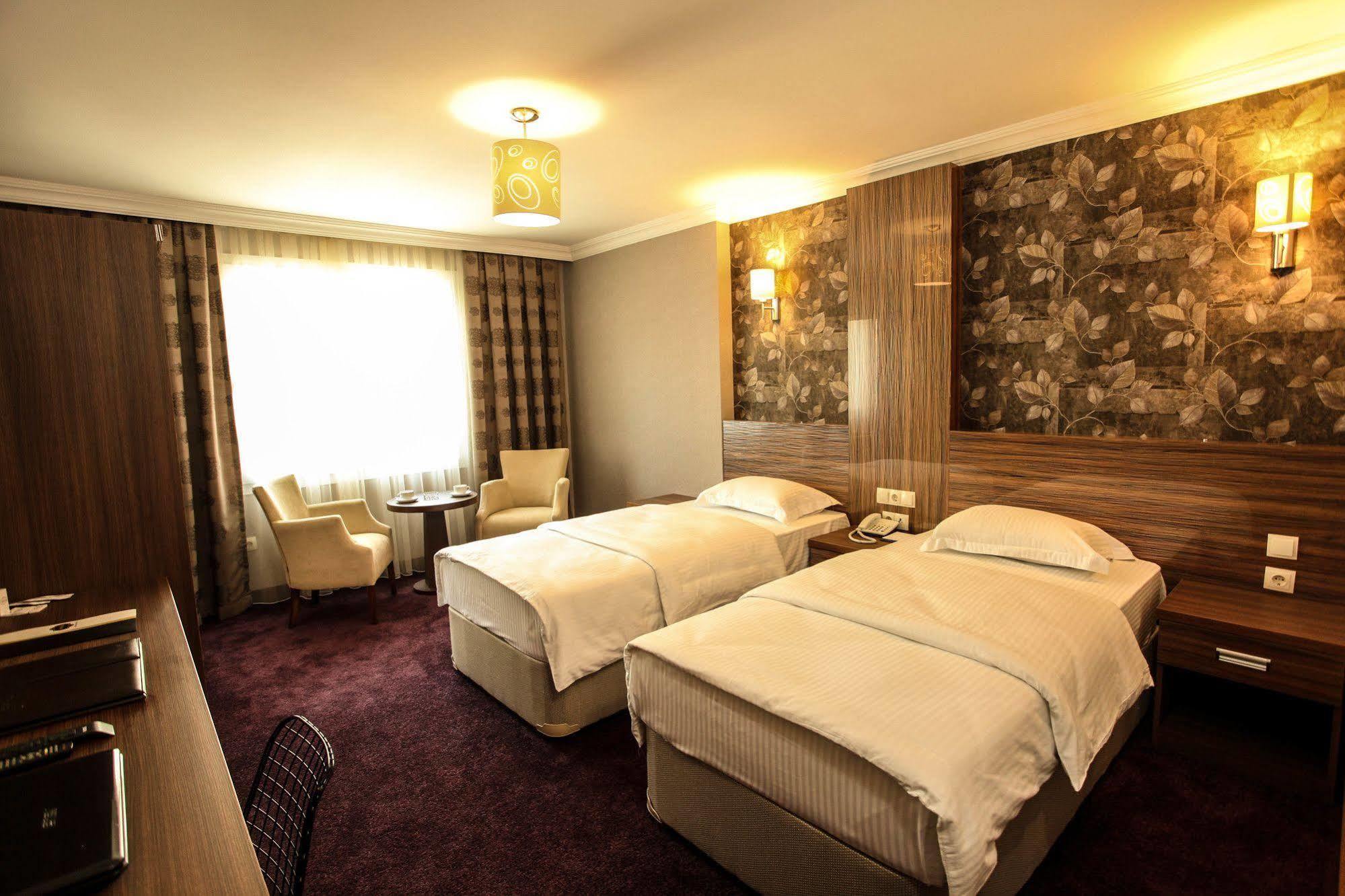 Grand Akcali Otel İskenderun Zewnętrze zdjęcie
