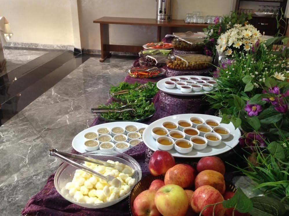 Grand Akcali Otel İskenderun Zewnętrze zdjęcie